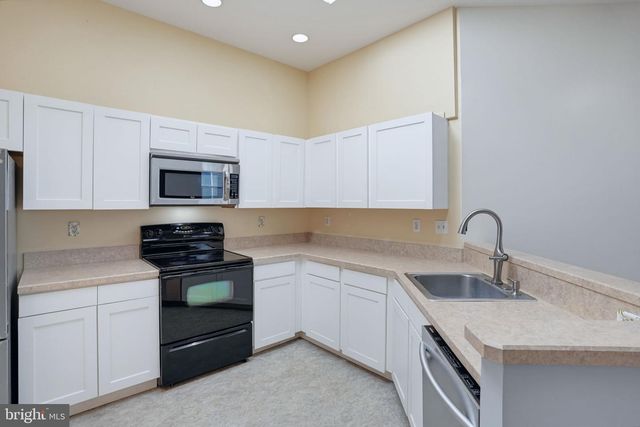 612 BEECHWOOD AVE, Milford, DE 19963