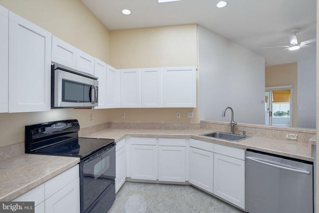 612 BEECHWOOD AVE, Milford, DE 19963