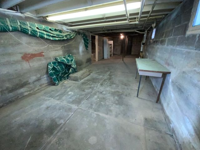 403 Rhodes Avenue, Big Rock, IL 60511