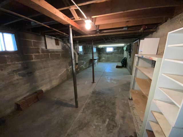 403 Rhodes Avenue, Big Rock, IL 60511