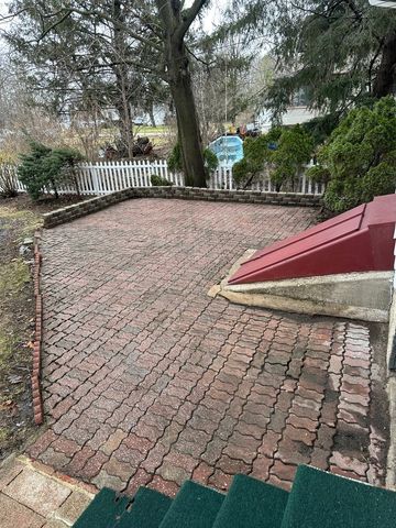 403 Rhodes Avenue, Big Rock, IL 60511