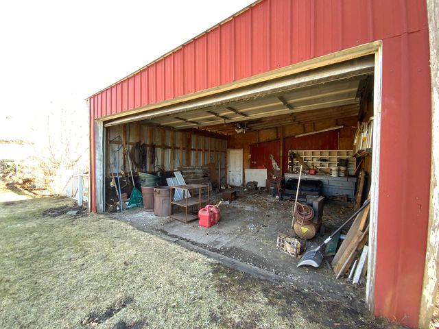 403 Rhodes Avenue, Big Rock, IL 60511