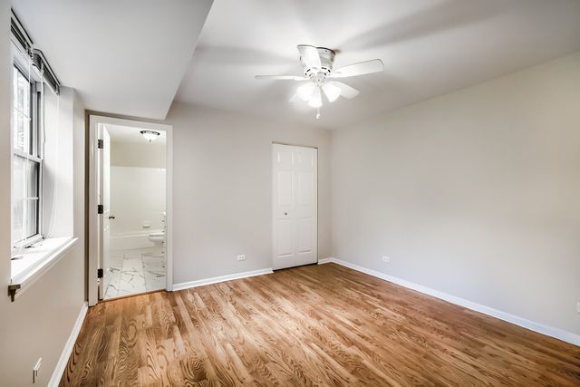 734 N Gary Avenue 112, Carol Stream, IL 60188