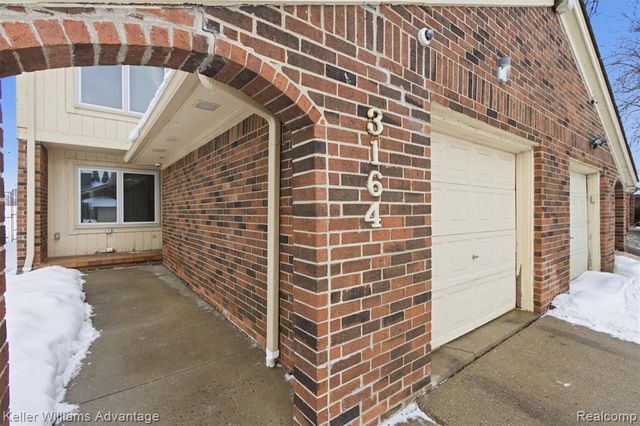 3164 Woods Circle, Detroit, MI 48207