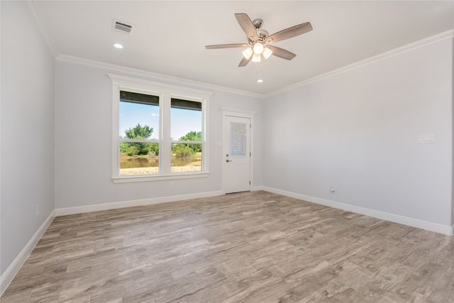 121 County Road 3471, Paradise, TX 76073