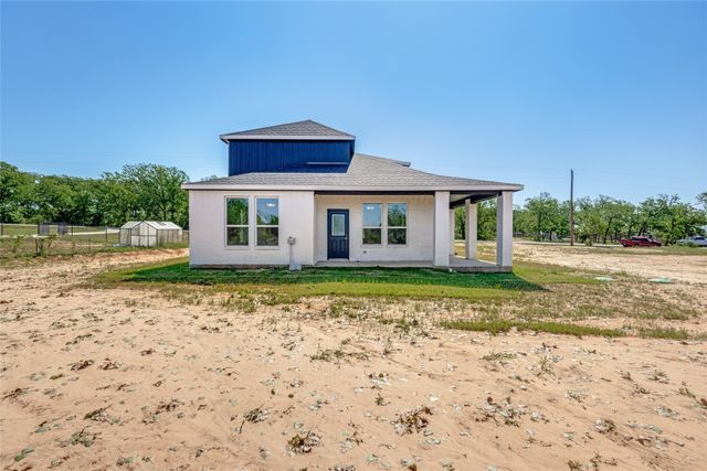 121 County Road 3471, Paradise, TX 76073