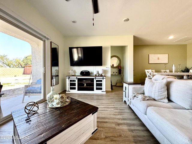 13553 N Nicholas Court, Marana, AZ 85653