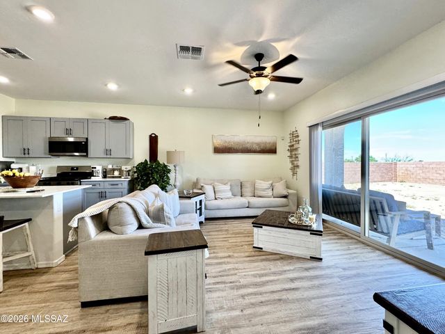 13553 N Nicholas Court, Marana, AZ 85653