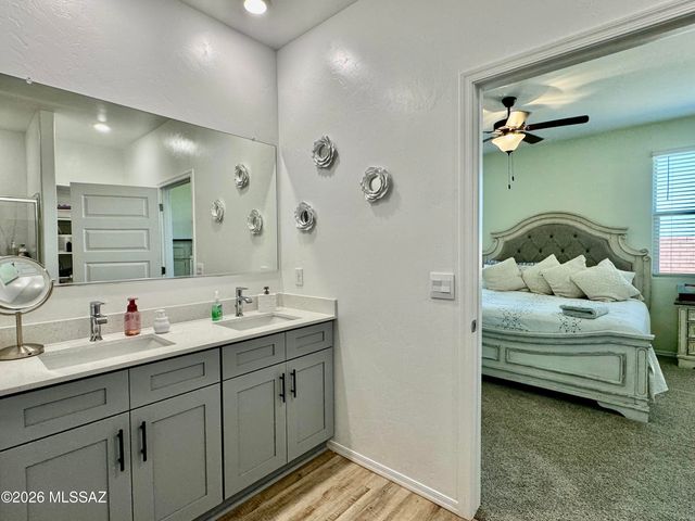 13553 N Nicholas Court, Marana, AZ 85653