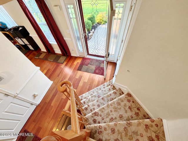 25 Bryce Canyon Road, Howell, NJ 07731