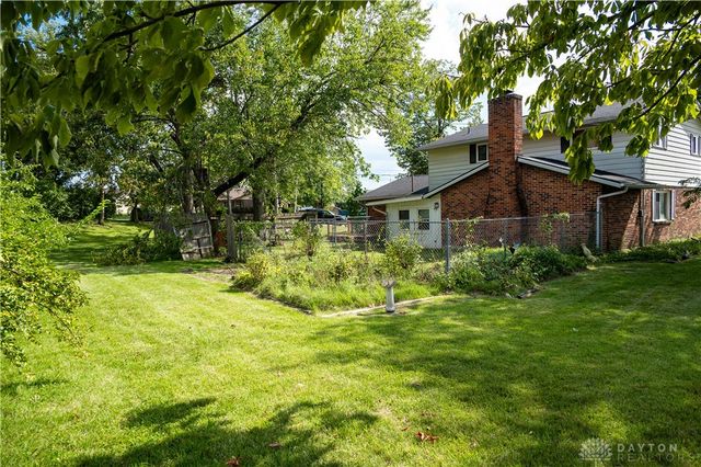 5741 Toulon Court, Huber Heights, OH 45424