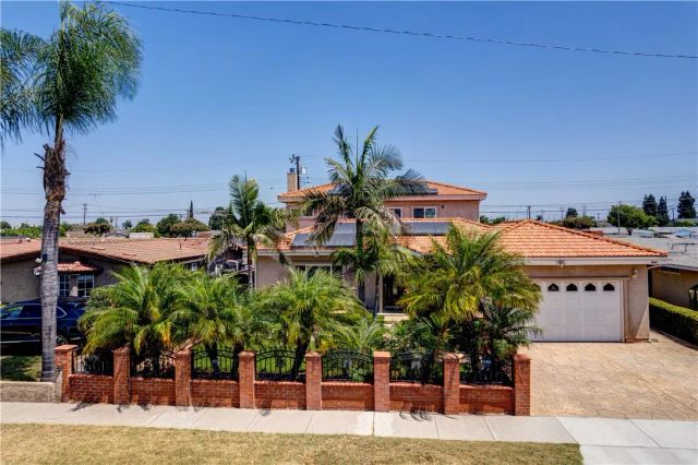 5901 Los Encinos, Buena Park, CA 90620