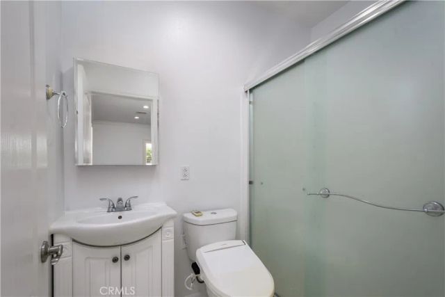 5901 Los Encinos, Buena Park, CA 90620