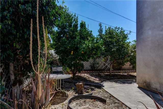 5901 Los Encinos, Buena Park, CA 90620