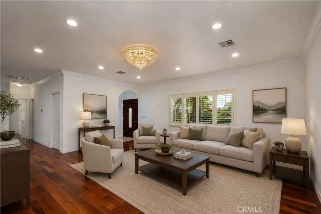 5901 Los Encinos, Buena Park, CA 90620
