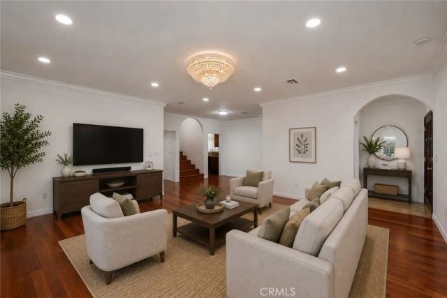 5901 Los Encinos, Buena Park, CA 90620