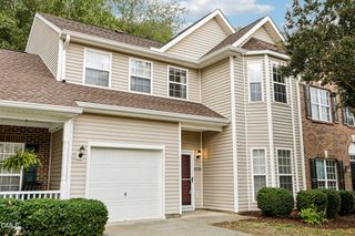 10733 Pendragon Place, Raleigh, NC 27614