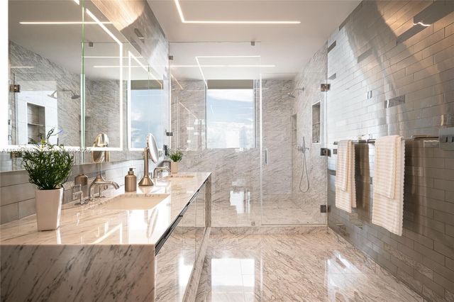 788 NE 23rd St 4102, Miami, FL 33137