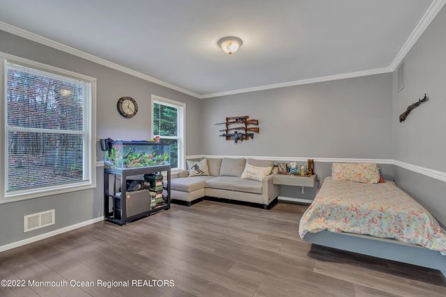 6 Pitney Lane, Jackson, NJ 08527