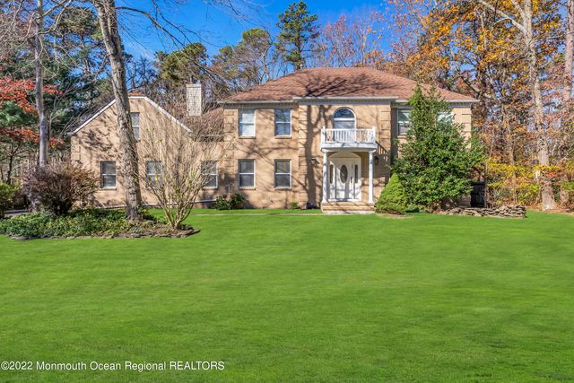 6 Pitney Lane, Jackson, NJ 08527