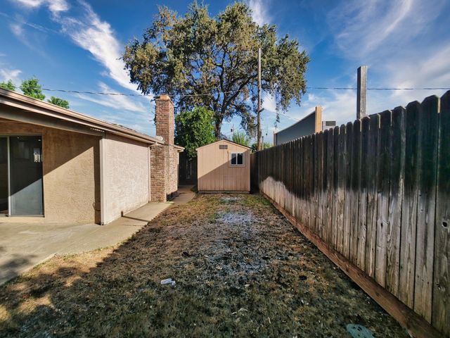 3541 Kroy Way, Sacramento, CA 95820