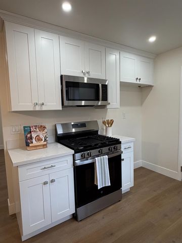 3541 Kroy Way, Sacramento, CA 95820