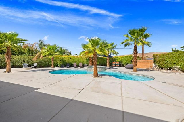 68400 Sandia Court, Cathedral City, CA 92234