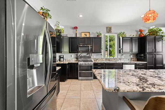 68400 Sandia Court, Cathedral City, CA 92234