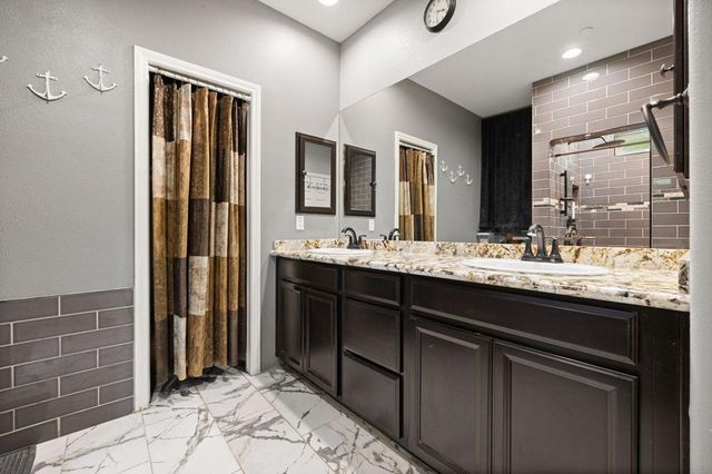 68400 Sandia Court, Cathedral City, CA 92234