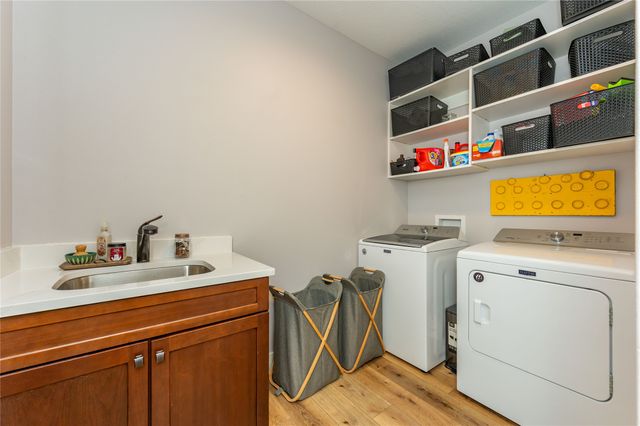 2116 SW 17th Street, Ankeny, IA 50023