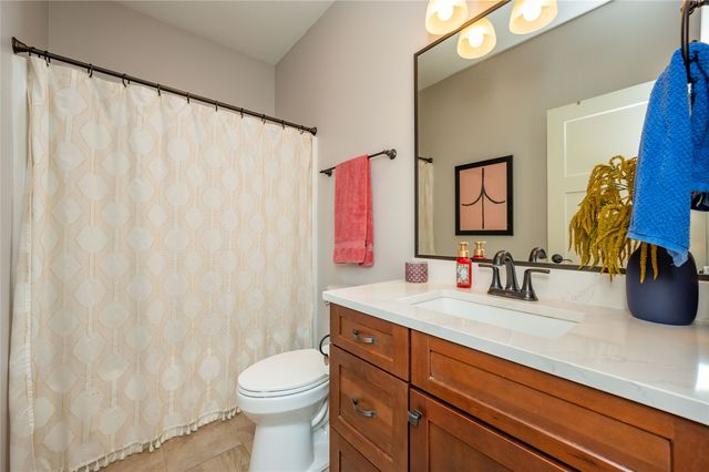 2116 SW 17th Street, Ankeny, IA 50023