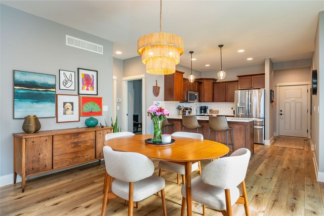 2116 SW 17th Street, Ankeny, IA 50023