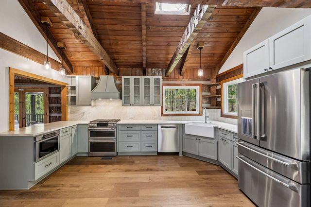 2318 Little Bend Road, Signal Mountain, TN 37377