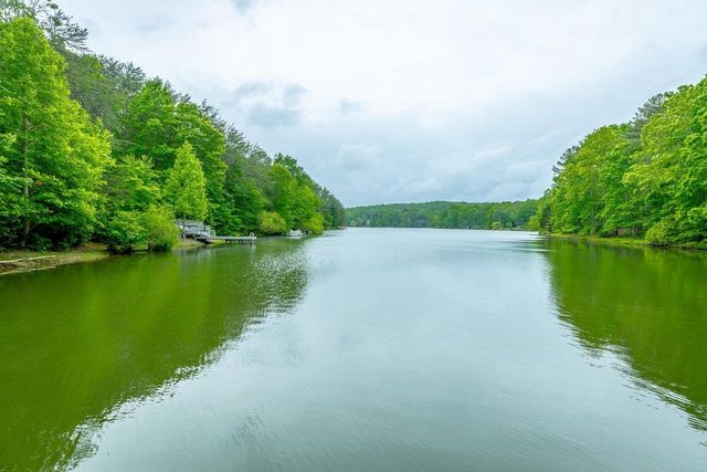 2318 Little Bend Road, Signal Mountain, TN 37377