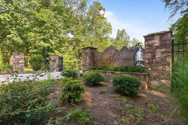 2318 Little Bend Road, Signal Mountain, TN 37377
