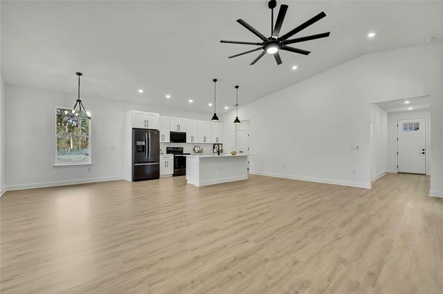 8453 CHRISTOPHER LANE, Weeki Wachee, FL 34613