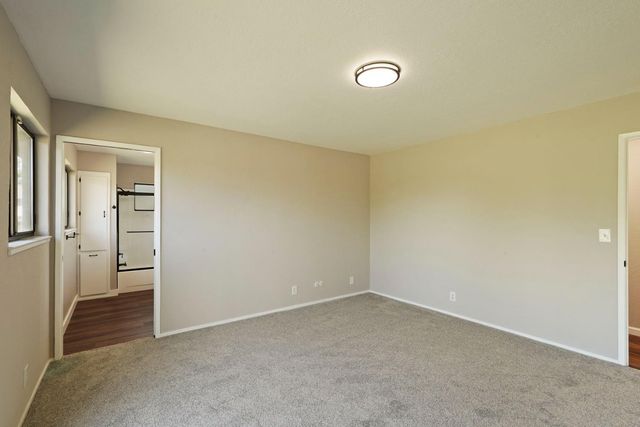 2525 Snyder Ln, Stockton, CA 95215