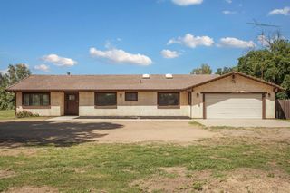 2525 Snyder Ln, Stockton, CA 95215