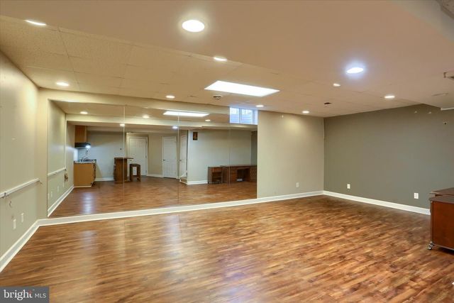 1147 CROSS CREEK DR, Mechanicsburg, PA 17050