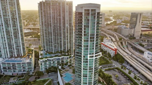 350 S Miami Ave 2601, Miami, FL 33130