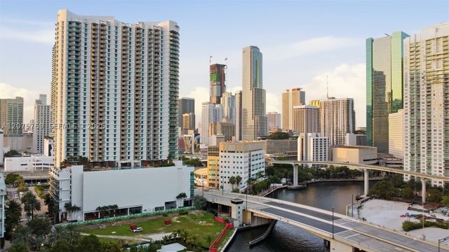 350 S Miami Ave 2601, Miami, FL 33130