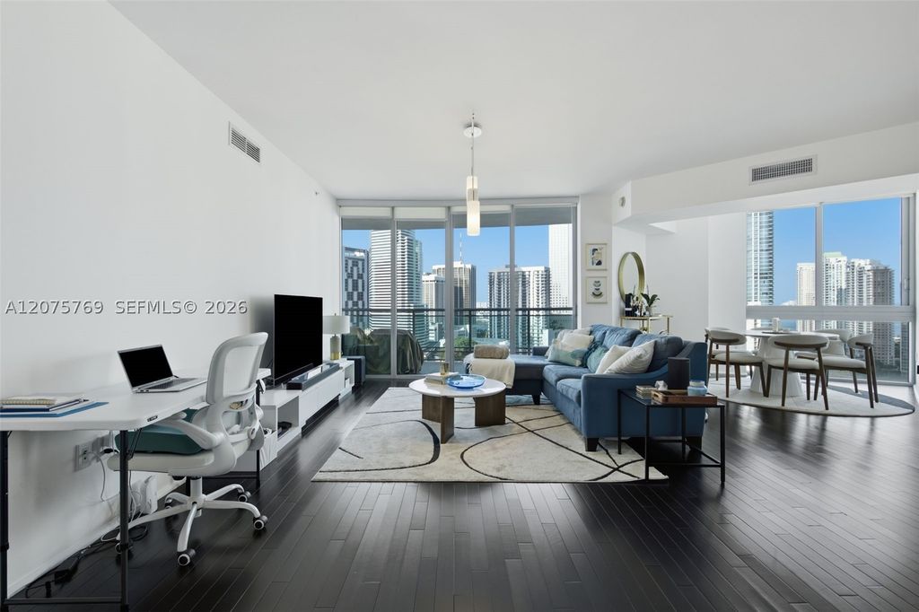 350 S Miami Ave 2601, Miami, FL 33130