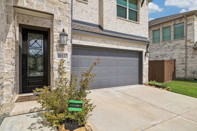 16810 Williams Gully Trail, Humble, TX 77346