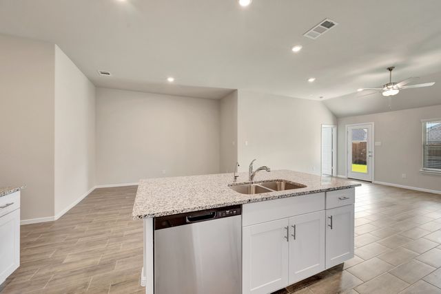 417 Wydown Drive, Princeton, TX 75407