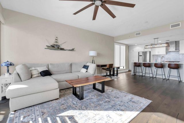 199 DALI BOULEVARD 1201, St Petersburg, FL 33701