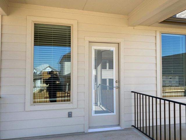 104 Stonewood LN, Georgetown, TX 78626
