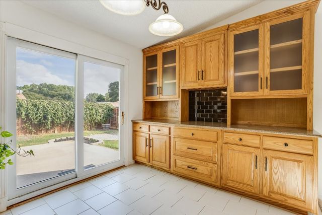 4101 Chipwood Court, Arlington, TX 76017