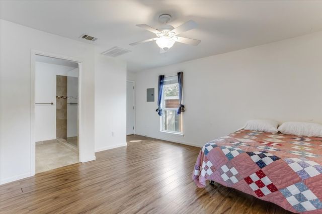 4101 Chipwood Court, Arlington, TX 76017
