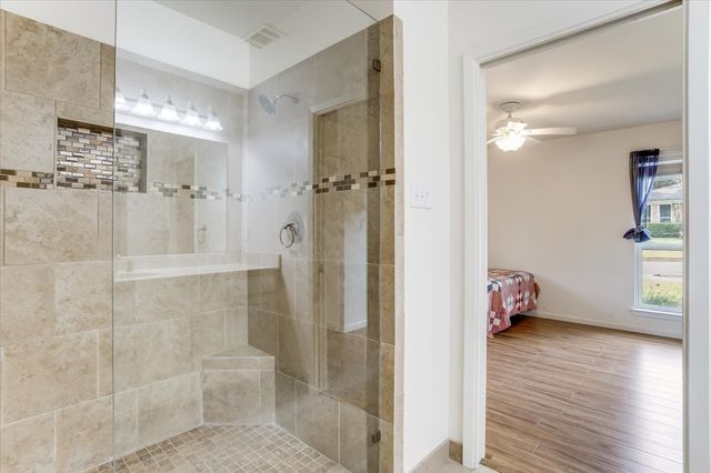 4101 Chipwood Court, Arlington, TX 76017