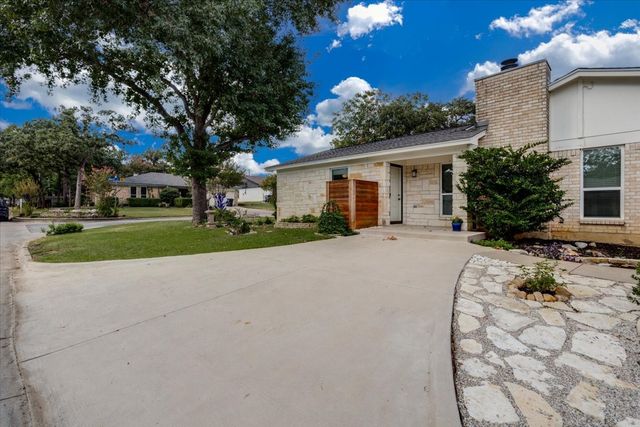 4101 Chipwood Court, Arlington, TX 76017